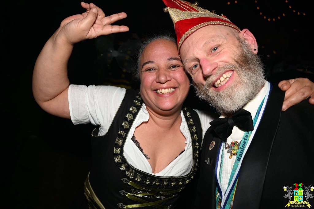 ../Images/Opwarmbal 2026 340.jpg